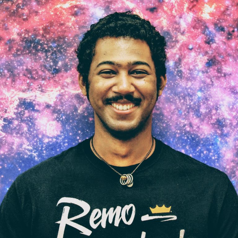 Professional headshot of Theo Richardson, Advisor: Adam Ginsburg